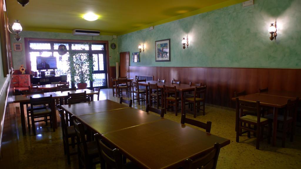 Albergo Simonati Povegliano Veronese Ngoại thất bức ảnh